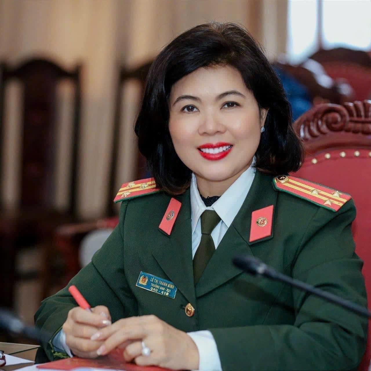 Nhà văn Như Bình