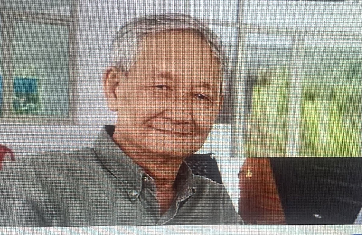 Nhà văn Văn Lê