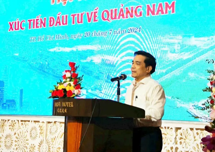 Ông Lê Văn Dũng Chủ tịch UBND tỉnh Quảng Nam phát biểu tại Hội thảo Xúc tiến đầu tư về Quảng Nam.