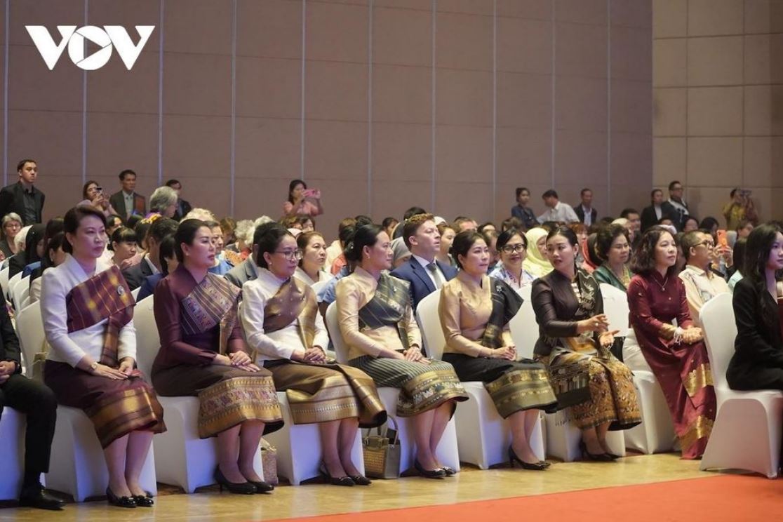 Hội thảo Dệt may truyền thống ASEAN lần thứ 9 với chủ đề “Thắt chặt mối quan hệ Cộng đồng ASEAN thông qua di sản văn hóa và dệt may”