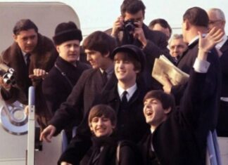 Tìm lại những khoảnh khắc hiếm có của ‘tứ quái’ huyền thoại The Beatles Tìm lại những khoảnh khắc hiếm có của 'tứ quái' huyền thoại The Beatles