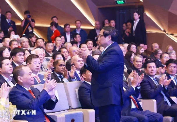 Thủ tướng Phạm Minh Ch&iacute;nh dự Lễ trao giải VinFuture 2024.