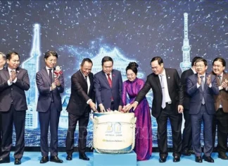 Chủ tịch Quốc hội dự lễ kỷ niệm 30 năm đường bay thẳng Việt Nam - Nhật Bản
