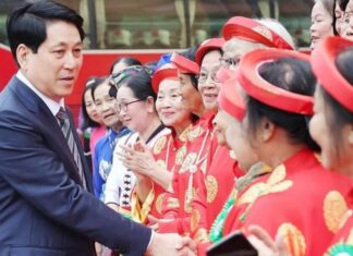 Chủ tịch nước: Xây dựng các chương trình ý nghĩa, thiết thực dành cho phụ nữ cao tuổi Chủ tịch nước: Xây dựng các chương trình ý nghĩa, thiết thực dành cho phụ nữ cao tuổi