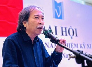Đại hội Hội Nhà văn Việt Nam khu vực Huế và Nam miền Trung: Góp tiếng nói vào ngày hội lớn văn chương Đại hội Hội Nhà văn Việt Nam khu vực Huế và Nam miền Trung: Góp tiếng nói vào ngày hội lớn văn chương