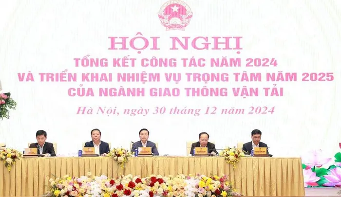 Hội nghị tổng kết công tác năm 2024 và triển khai nhiệm vụ năm 2025 ngành GTVT có ý nghĩa lịch sử trước khi Bộ GTVT hợp nhất với Bộ Xây dựng theo chủ trương tinh gọn của Trung ương