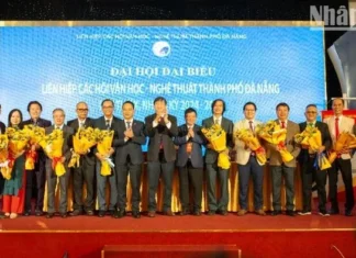 Ông Nguyễn Nho Khiêm đắc cử Chủ tịch Liên hiệp các Hội Văn học-Nghệ thuật Đà Nẵng Ông Nguyễn Nho Khiêm đắc cử Chủ tịch Liên hiệp các Hội Văn học-Nghệ thuật Đà Nẵng