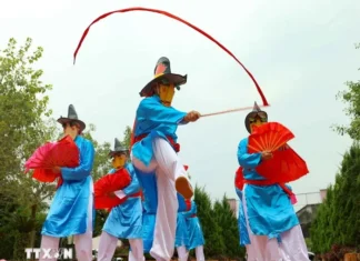 Trò cổ Xuân Phả – Di sản nghìn năm ‘độc nhất vô nhị’ của xứ Thanh Trò cổ Xuân Phả - Di sản nghìn năm 'độc nhất vô nhị' của xứ Thanh