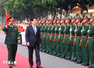 Chủ tịch nước Lương Cường đến thăm Quân đoàn 12