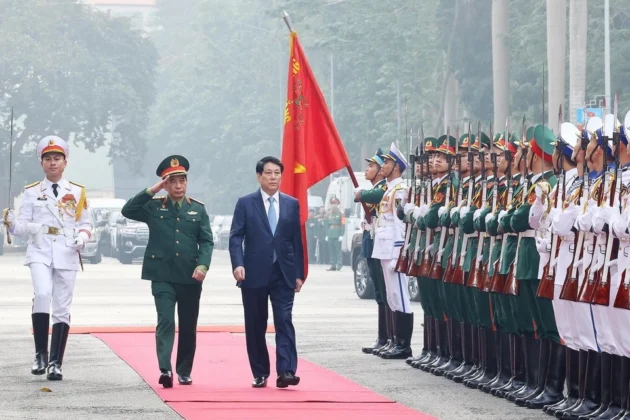 Chủ tịch nước Lương Cường dự Hội nghị Qu&acirc;n ch&iacute;nh To&agrave;n qu&acirc;n năm 2024