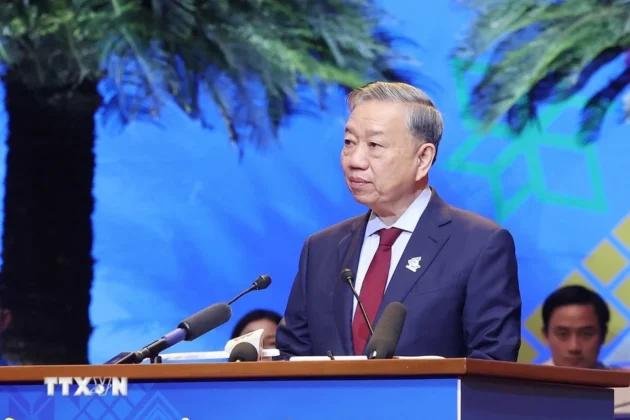 Tổng B&iacute; thư T&ocirc; L&acirc;m ph&aacute;t biểu chỉ đạo Đại hội Hội Li&ecirc;n hiệp Thanh ni&ecirc;n Việt Nam lần 9. (Ảnh: Thống Nhất/TTXVN)
