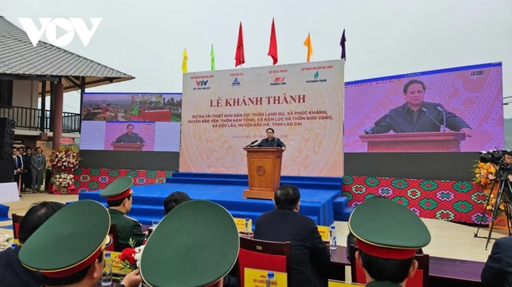 Thủ tướng ph&aacute;t biểu tại lễ kh&aacute;nh th&agrave;nh.