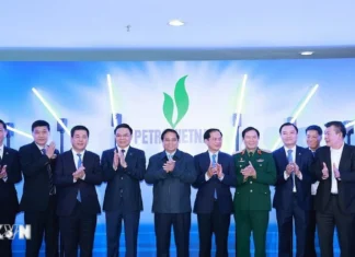 Thủ tướng dự Hội nghị triển khai nhiệm vụ năm 2025 của ngành dầu khí