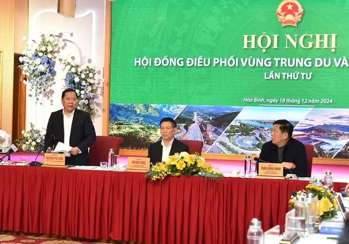 Bí thư Tỉnh ủy Hòa Bình Nguyễn Phi Long bày tỏ mong muốn Trung ương sớm có những cơ chế, chính sách mạnh mẽ hơn để tháo gỡ khó khăn, vướng mắc cho các tỉnh trong vùng.