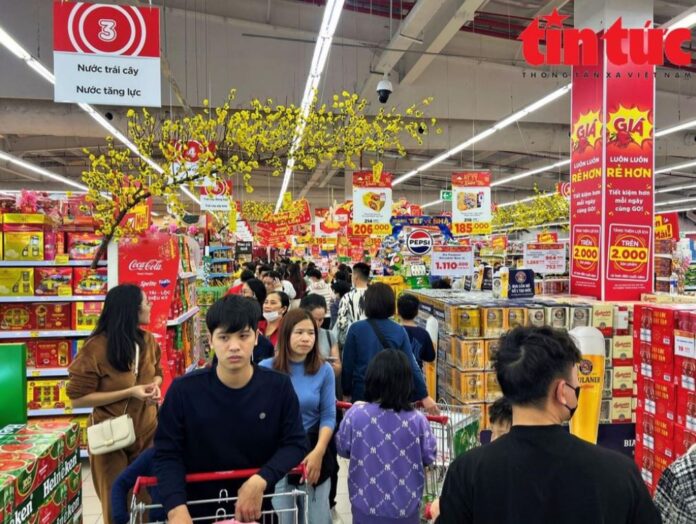 Các chỉ số phát triển kinh tế Việt Nam đều khởi sắc, tạo đà đón đầu năm 2025 thuận lợi