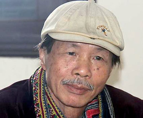 Nhà thơ Thi Hoàng