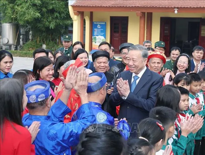Tổng Bí thư Tô Lâm thăm và chúc Tết Đảng bộ, chính quyền và nhân dân tỉnh Hưng Yên