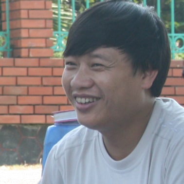 Chùm thơ về sông của Phùng Văn Khai