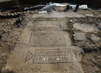 Phát hiện tu viện 1.500 năm tuổi với sàn khảm độc đáo tại Israel