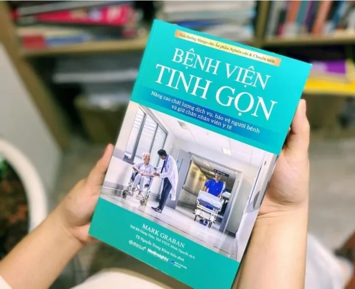 Bệnh viện tinh gọn" của tác giả Mark Graban