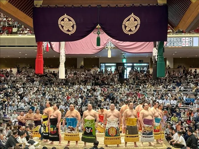 Sumo - môn thể thao thể hiện sức mạnh thể chất và tinh thần của Nhật Bản