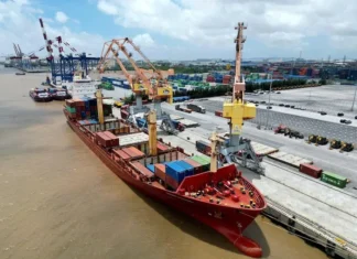 Quyết liệt các giải pháp cho mục tiêu tăng trưởng GDP 8% Quyết liệt các giải pháp cho mục tiêu tăng trưởng GDP 8%