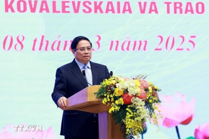 Thủ tướng: Cần có thêm giải thưởng vinh danh phụ nữ xuất sắc trên các lĩnh vực Thủ tướng: Cần có thêm giải thưởng vinh danh phụ nữ xuất sắc trên các lĩnh vực