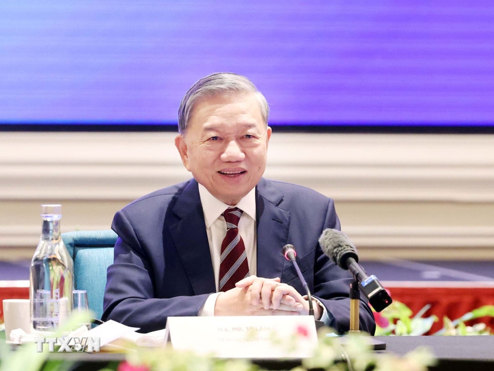 Tổng Bí thư Tô Lâm dự Tọa đàm doanh nghiệp Việt Nam-Singapore Tổng Bí thư Tô Lâm dự Tọa đàm doanh nghiệp Việt Nam-Singapore