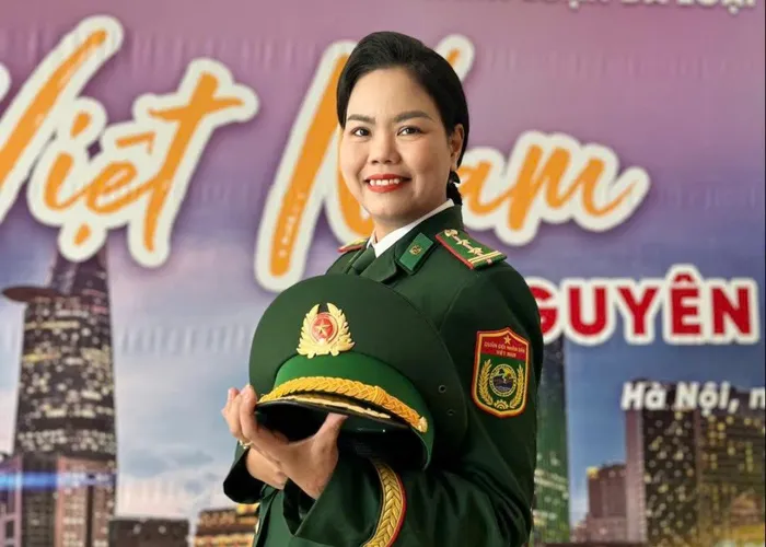Trung tá Phạm Thị Vân Anh - Nữ chiến sĩ Biên phòng đam mê nghề viết
