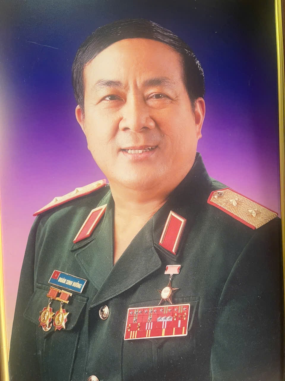 Trung tướng Đoàn Sinh Hưởng