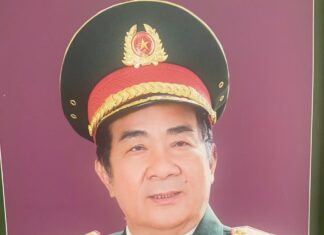 Trung tướng Đoàn Sinh Hưởng: Từ người anh hùng tuổi đôi mươi đến vị tướng Tư lệnh Binh chủng, Quân khu [Bài 2] - Tác giả: Nhà văn Phùng Văn Khai