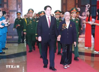 Chủ tịch nước dự Lễ kỷ niệm 90 năm Ngày truyền thống Dân quân tự vệ