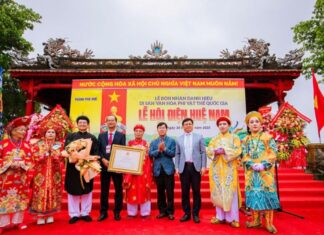 Huế đón nhận danh hiệu Di sản văn hóa phi vật thể quốc gia lễ hội điện Huệ Nam Huế đón nhận danh hiệu Di sản văn hóa phi vật thể quốc gia lễ hội điện Huệ Nam