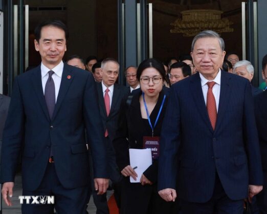 Tổng B&iacute; thư T&ocirc; L&acirc;m dự chương tr&igrave;nh Gặp gỡ lưu học sinh, sinh vi&ecirc;n Việt Nam-Trung Quốc c&aacute;c thời kỳ. (Ảnh: Thống Nhất/TTXVN)