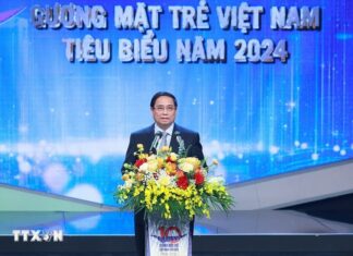 Thủ tướng dự Lễ trao giải thưởng Gương mặt trẻ Việt Nam tiêu biểu năm 2024