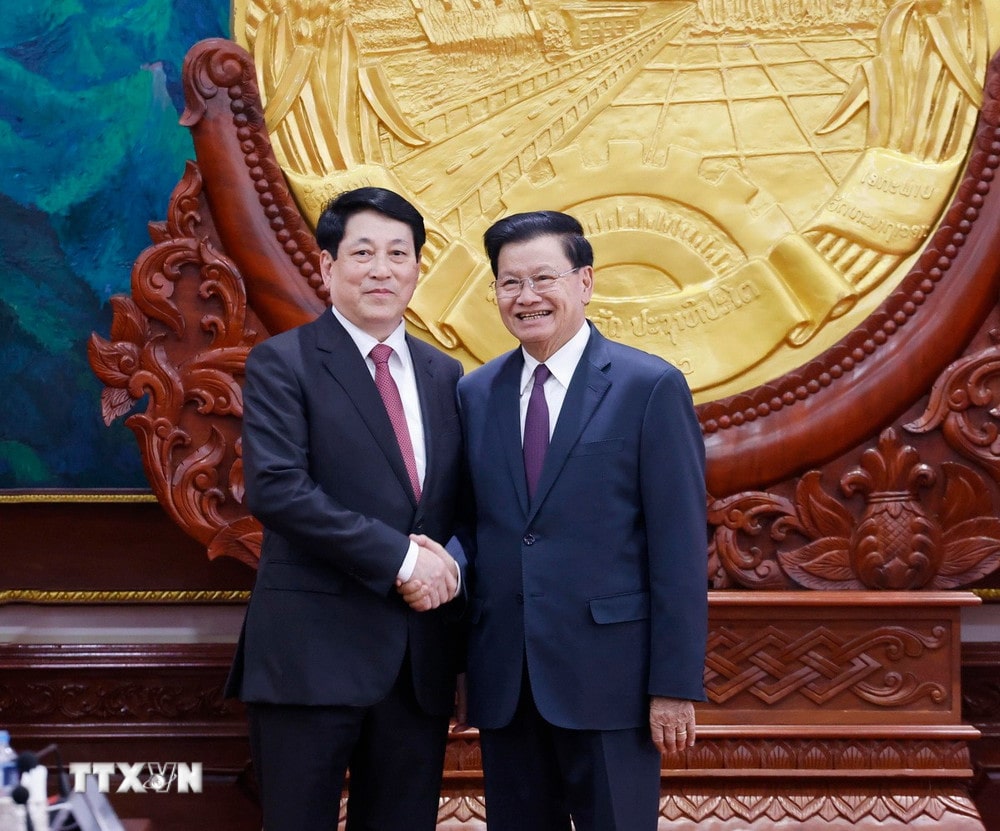 Chủ tịch nước Lương Cường hội đàm với Tổng Bí thư, Chủ tịch nước Lào Chủ tịch nước Lương Cường hội đàm với Tổng Bí thư, Chủ tịch nước Lào