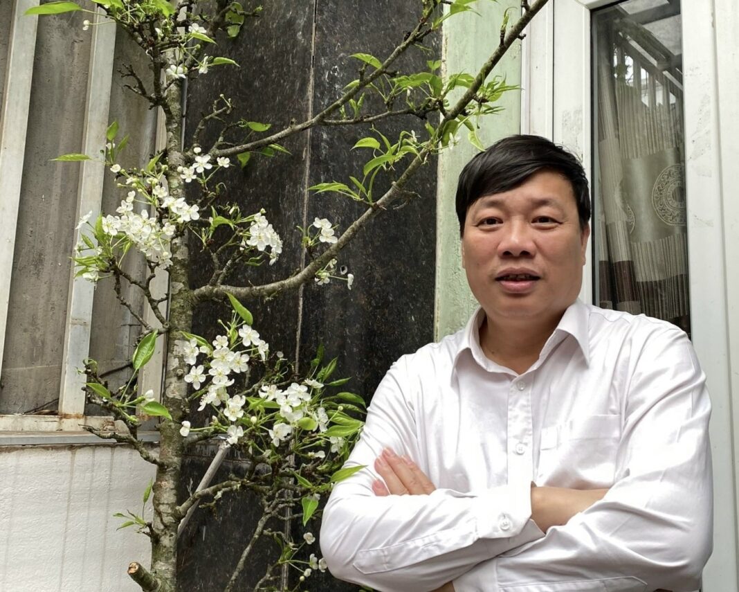 Chùm thơ Trần Quang Khải - Phùng Văn Khai (dịch)