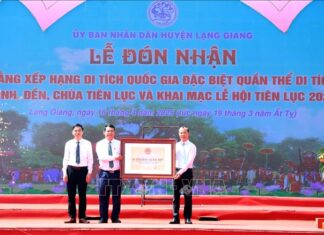Quần thể di tích đình, đền, chùa Tiên Lục (Bắc Giang) đón nhận Bằng xếp hạng Di tích quốc gia đặc biệt Quần thể di tích đình, đền, chùa Tiên Lục (Bắc Giang) đón nhận Bằng xếp hạng Di tích quốc gia đặc biệt