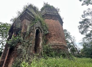 Chiêm ngưỡng tháp Chăm độc đáo gần 1.000 năm ở Quảng Nam Chiêm ngưỡng tháp Chăm độc đáo gần 1.000 năm ở Quảng Nam