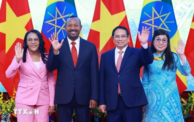 Thủ tướng Phạm Minh Ch&iacute;nh v&agrave; Thủ tướng Ethiopia Abiy Ahmed Ali hội đ&agrave;m