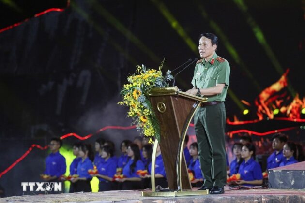 Đại tướng Lương Tam Quang, Ủy vi&ecirc;n Bộ Ch&iacute;nh trị, Bộ trưởng Bộ C&ocirc;ng an ph&aacute;t biểu tại chương tr&igrave;nh.