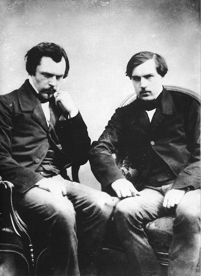 Anh em nhà văn Goncourt.
