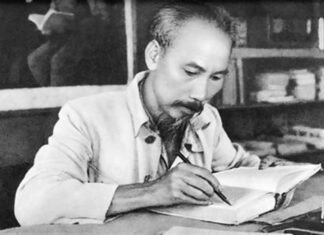 Cuộc đời “thanh bạch chẳng vàng son”