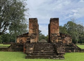 Quần thể đền cổ Muarajambi: Di sản Phật giáo lớn nhất ở khu vực Đông Nam Á Quần thể đền cổ Muarajambi: Di sản Phật giáo lớn nhất ở khu vực Đông Nam Á