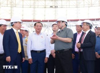 Thủ tướng kiểm tra tiến độ dự án Trung tâm Hội chợ Triển lãm Quốc gia