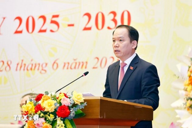 Chủ nhiệm Ủy ban Ph&aacute;p luật v&agrave; Tư ph&aacute;p của Quốc hội Ho&agrave;ng Thanh T&ugrave;ng ph&aacute;t biểu khai mạc đại hội.