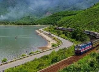 Việt Nam sở hữu hành trình tàu hỏa tuyệt vời nhất thế giới Việt Nam sở hữu hành trình tàu hỏa tuyệt vời nhất thế giới