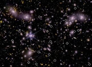 Thứ biến đổi vũ trụ 13 tỉ năm trước lộ ra trong bức ảnh NASA