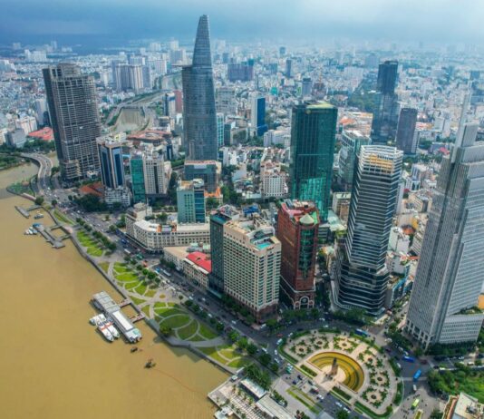 Nghị quyết số 1685/NQ-UBTVQH15 của UBTVQH về việc sắp xếp các đơn vị hành chính cấp xã của Thành phố Hồ Chí Minh năm 2025