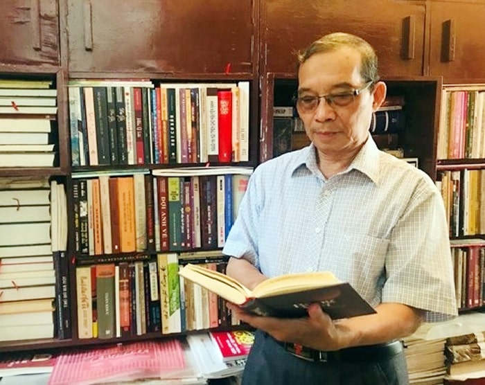 Nhà thơ Bằng Việt